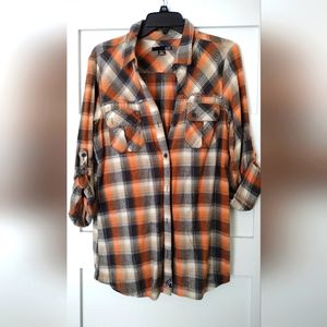 Fox plaid button up